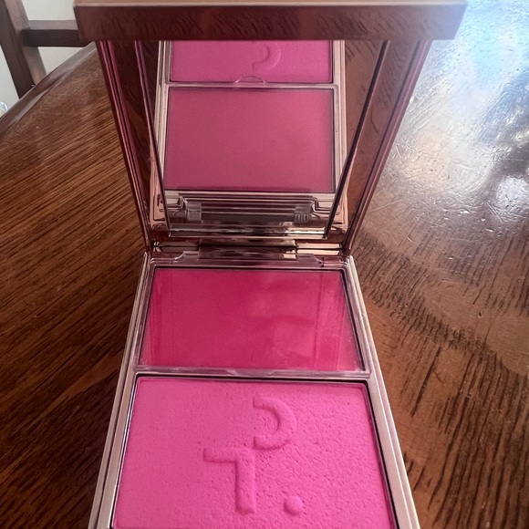 Patrick Ta - She’s a Doll Cream & Powder blush duo. - Picture 1 of 5